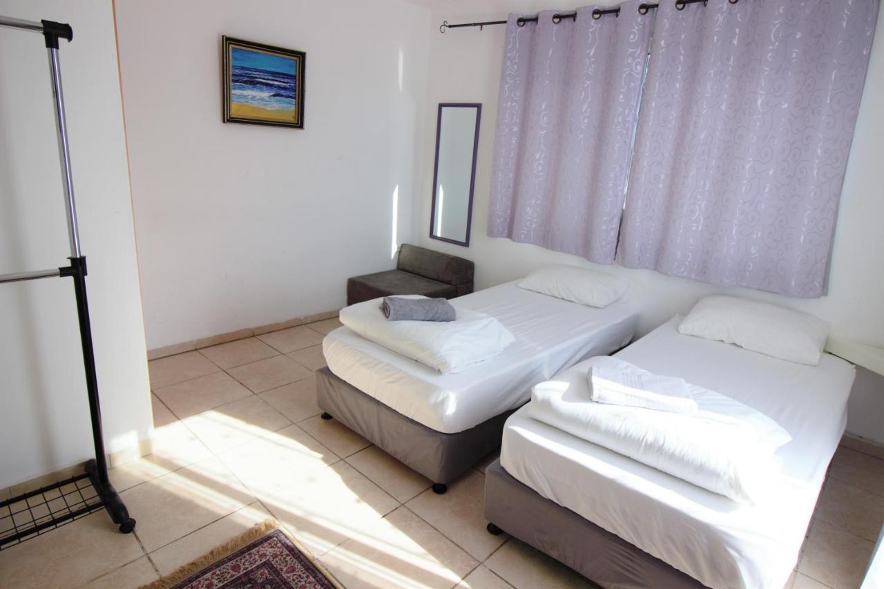 Custo Club Hotel Eilat Exterior foto